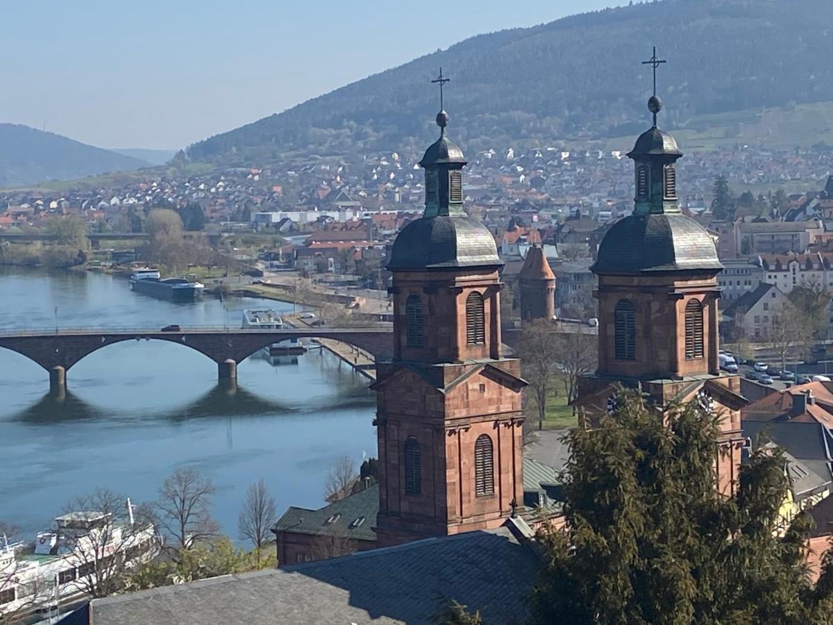 Hotel Zum Riesen - Aelteste Fuerstenherberge Deutschlands Miltenberg Eksteriør billede