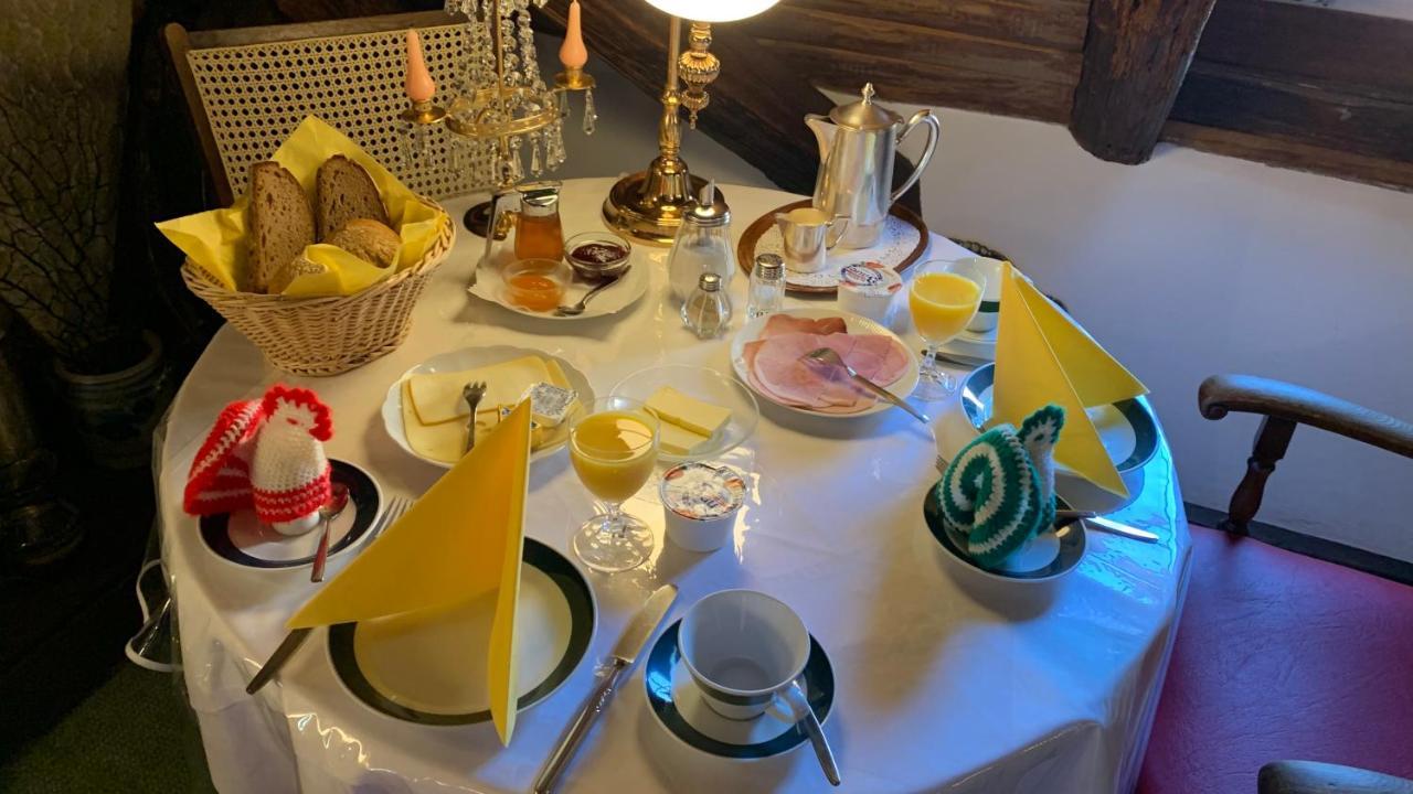 Hotel Zum Riesen - Aelteste Fuerstenherberge Deutschlands Miltenberg Eksteriør billede