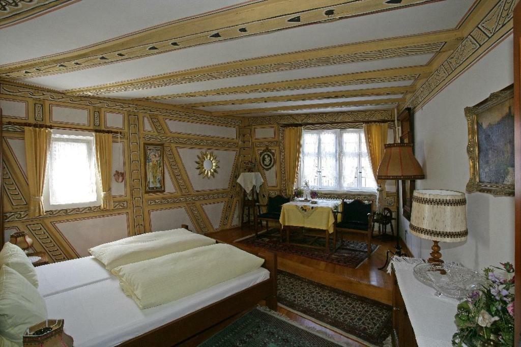 Hotel Zum Riesen - Aelteste Fuerstenherberge Deutschlands Miltenberg Eksteriør billede